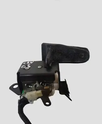 Honda CR-V Tailgate window lock/catch/latch