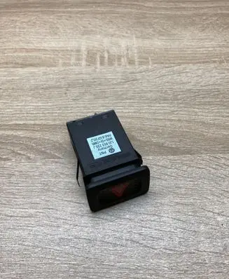 Volkswagen Golf IV Hazard light switch 1J0953235J
