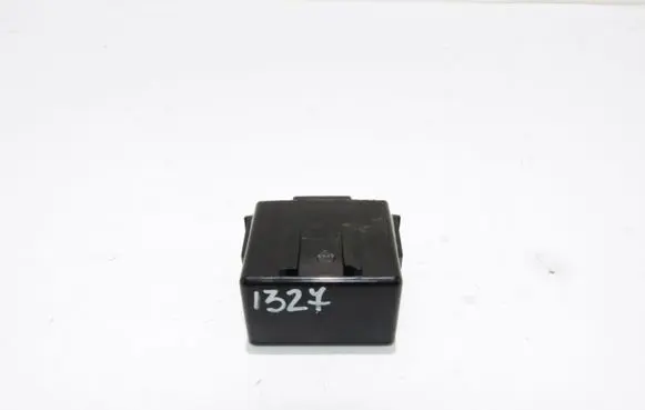 Mitsubishi Pajero Other relay MD160217