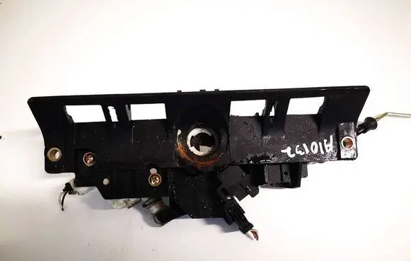 Audi A6 S6 C5 4B Tailgate exterior lock 
