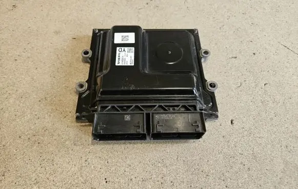 Volvo S90, V90 Engine control unit/module 31459914