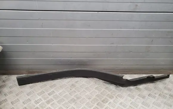 Dodge RAM Rear sill trim cover 1DX72TRMAB 1DX72XDVAB
