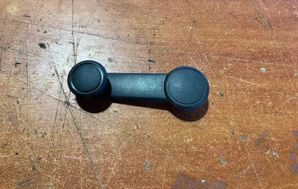 Ford Focus ST Rear door window winding handle 