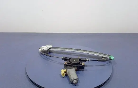 KIA Rio Front door window regulator with motor 