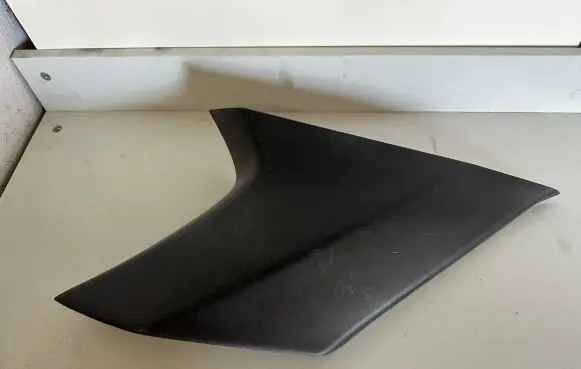 BMW X5 E70 (B) pillar trim (top) 7141497 10834110
