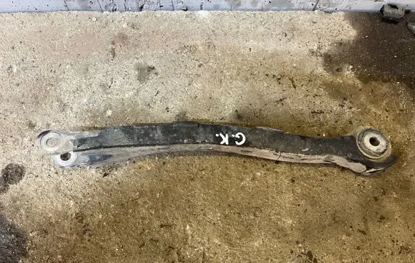 Mercedes-Benz E W211 Rear control arm R2303520205