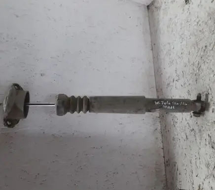 Volkswagen Jetta V Rear shock absorber/damper