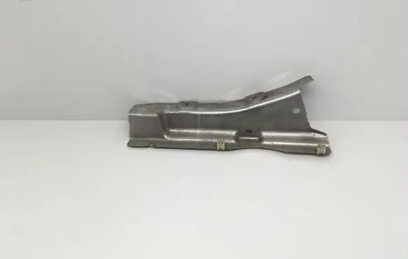 BMW 6 F06 Gran coupe Heat shield in engine bay 7185203