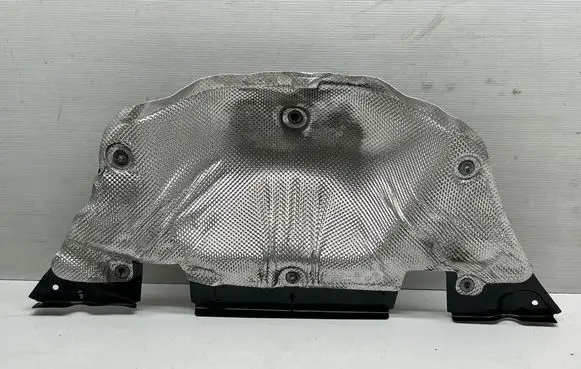 Audi Q5 SQ5 Heat shield in engine bay 80A819524 281901S