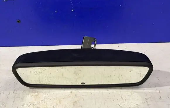 Rear view mirror (interior)