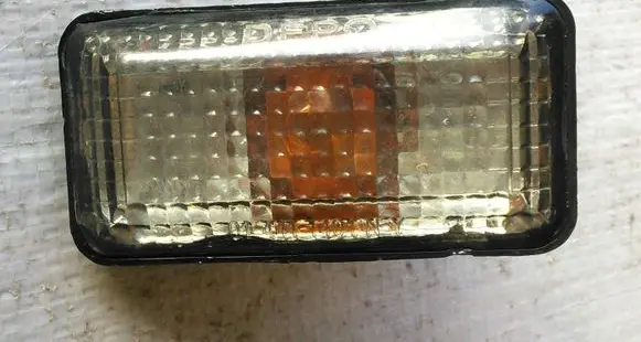 Volkswagen Golf III Front fender indicator light 441-1401