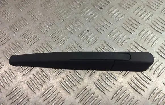 BMW X3 G01 Rear wiper blade arm 7407272