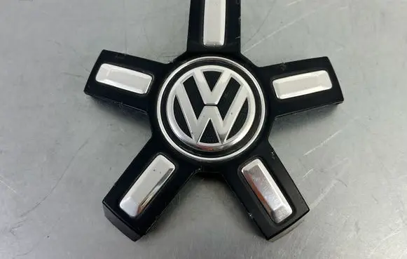 Volkswagen Tiguan Original wheel cap 3G0601149C