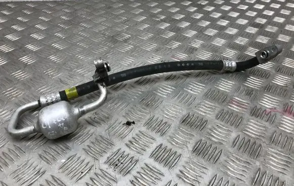 Lexus CT 200H Air conditioning (A/C) pipe/hose TT11HP2R13