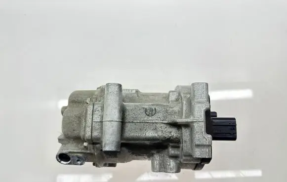 Toyota Yaris Cross Air conditioning (A/C) compressor (pump) 0424000741 ESB20C 08F07640