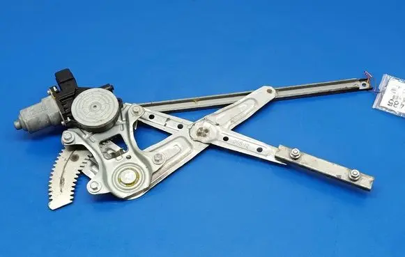 Mitsubishi ASX Rear door window regulator with motor