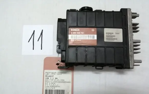 Peugeot 106 Engine control unit/module 028000751
