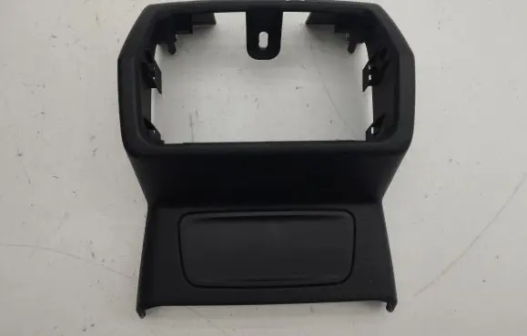 Audi Q3 F3 Other center console (tunnel) element 83A863324