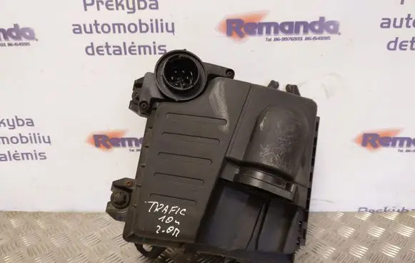 Renault Trafic II (X83) Air filter box 8200760899 93861383