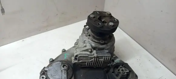 BMW X3 F25 Gearbox transfer box case 7619776