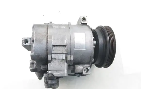 Audi A4 S4 B5 8D Air conditioning (A/C) compressor (pump) 