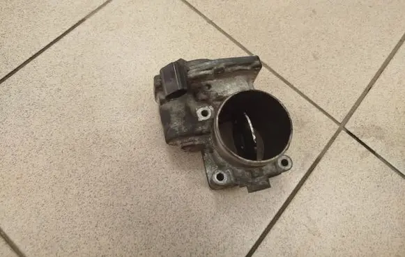 KIA Sorento Throttle valve 351002F000