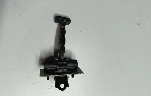 Peugeot 308 Front door check strap stopper 