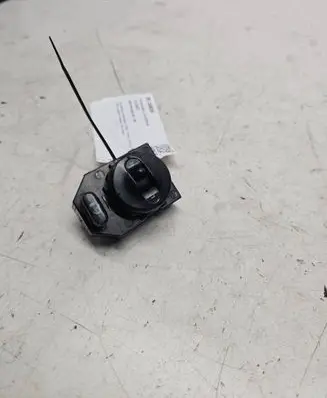 KIA Sorento Wing mirror switch