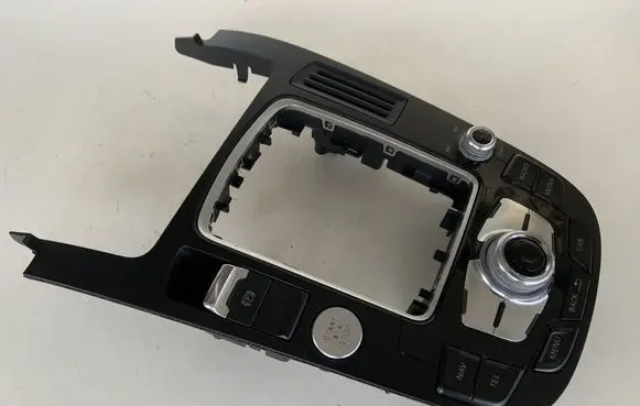 Audi Q5 SQ5 Head unit multimedia control 8T0919611L 8T0919611LWFX