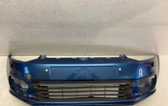 Volkswagen Polo V 6R Front bumper 6C0807221GP 5239702