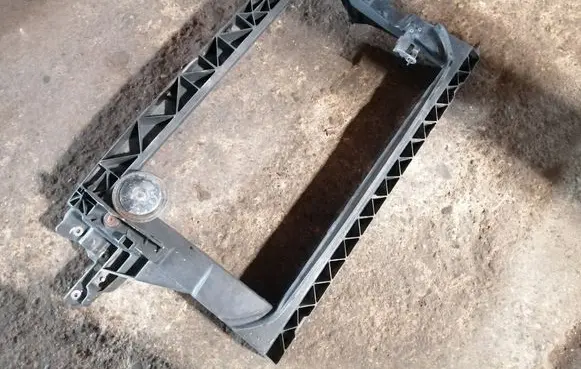 Smart ForFour I Radiator support slam panel