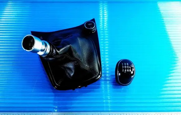 Ford Fiesta Gear lever shifter trim leather/knob