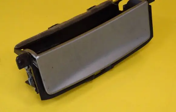 Ford Galaxy Car ashtray 1138790A