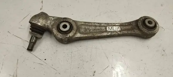 BMW M5 Front lower control arm/wishbone 2284163