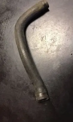 BMW 5 E34 Engine coolant pipe/hose 1384712
