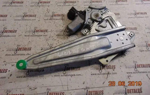 Toyota Auris 150 Rear door window regulator with motor 857100D100