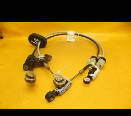 Opel Vectra C Gear shift cable linkage 9126567