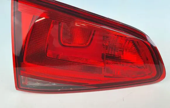 Volkswagen Golf VII Tailgate rear/tail lights 5G0945093AD 90052128A