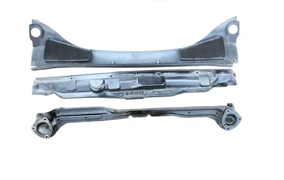 Ford Focus Wiper trim BM51A02216A D2L4A