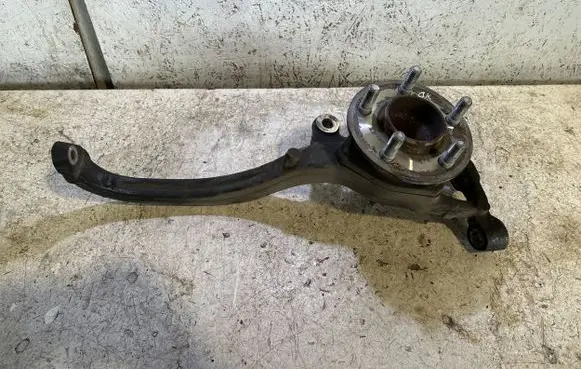 Dodge Challenger Front wheel hub 05181902AC 17206 PWT113