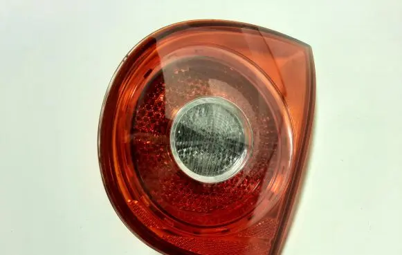 Volkswagen Golf V Tailgate rear/tail lights 1K6945094J