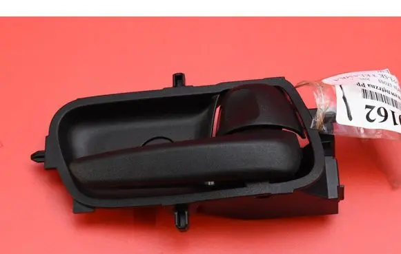 Toyota Yaris Front door interior handle 69273-K0040