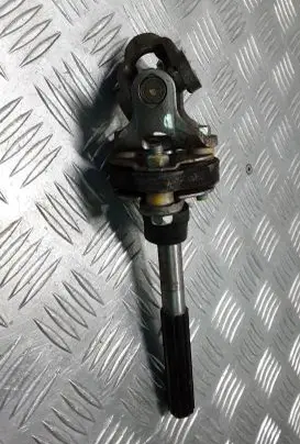 Chevrolet Captiva Steering column universal joint