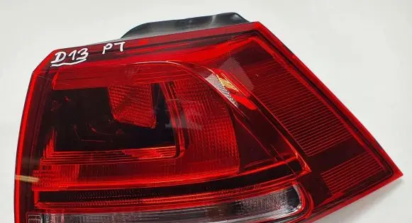 Volkswagen Golf VII Rear/tail lights 5G0945096H