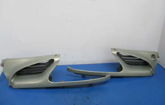 Renault Megane I Front grill
