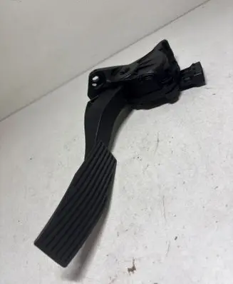 Opel Insignia A Accelerator throttle pedal 13237352 6PV00976500 20082010