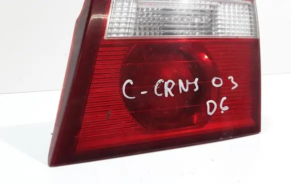 KIA Carens I Tailgate rear/tail lights
