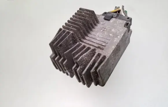 Audi A4 S4 B6 8E 8H Coolant fan relay 8E0959501F