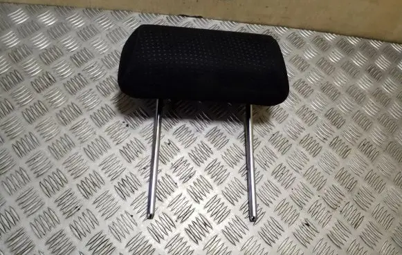 Honda CR-V Rear seat headrest 