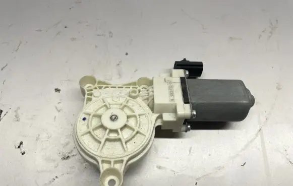 Dodge RAM 1500 DS Rear door window regulator motor CM09277